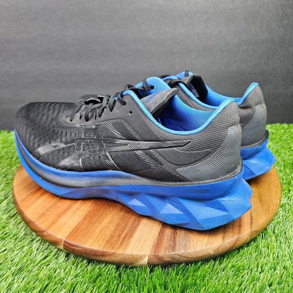 Asics Novablast Shoes Men\'s Size 9 Black Blue Running Sneakers Athletic 1011B222 main image 8